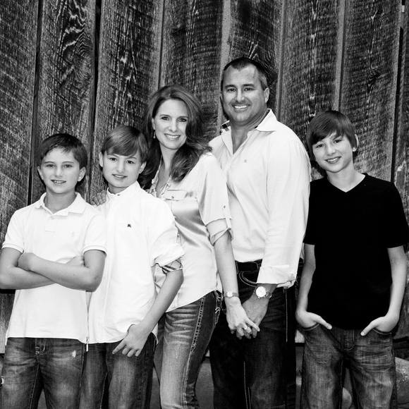 Meet your Posher, Julie - Picture 1 of 1